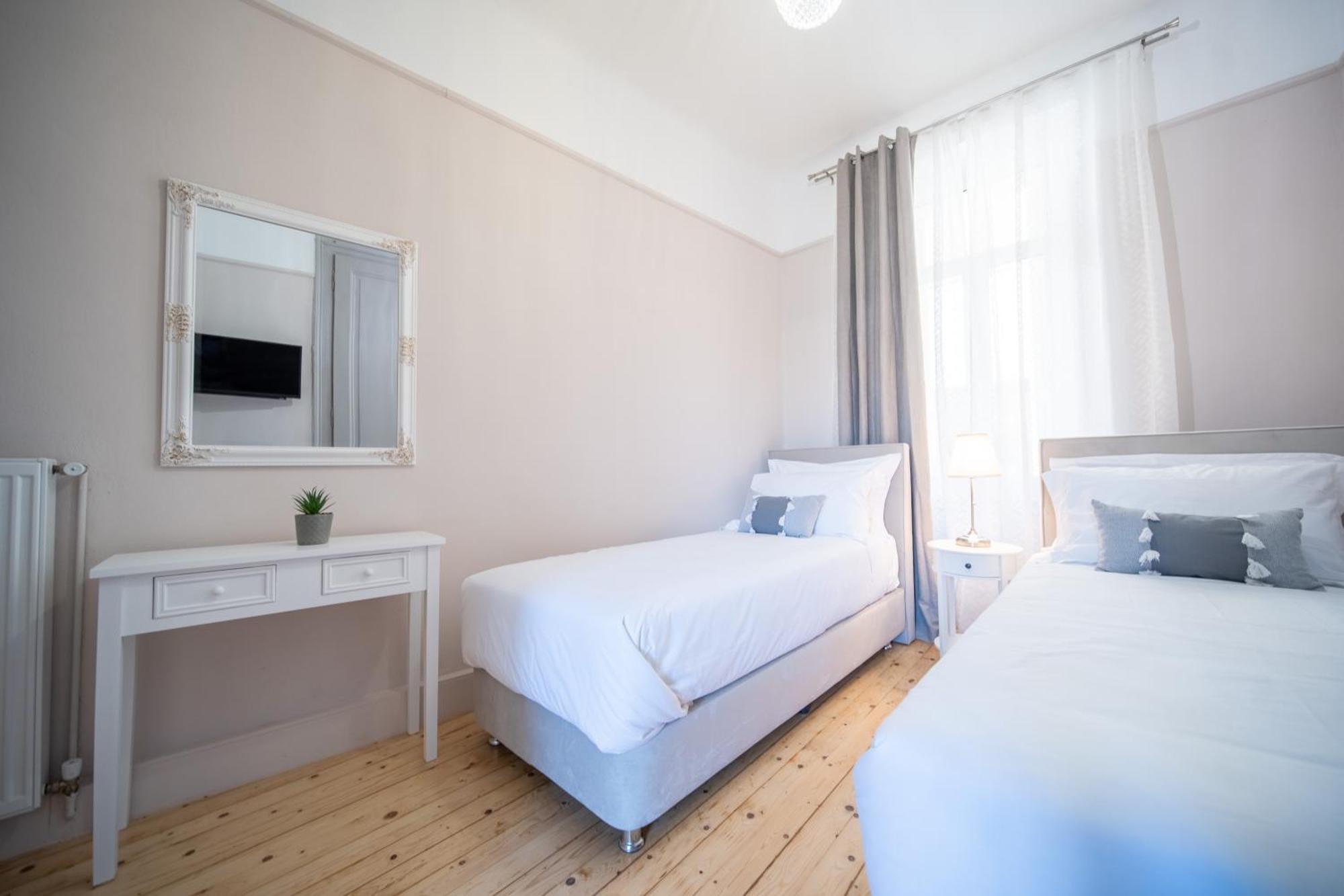 Oikia Tripodon Apartman Athén Kültér fotó