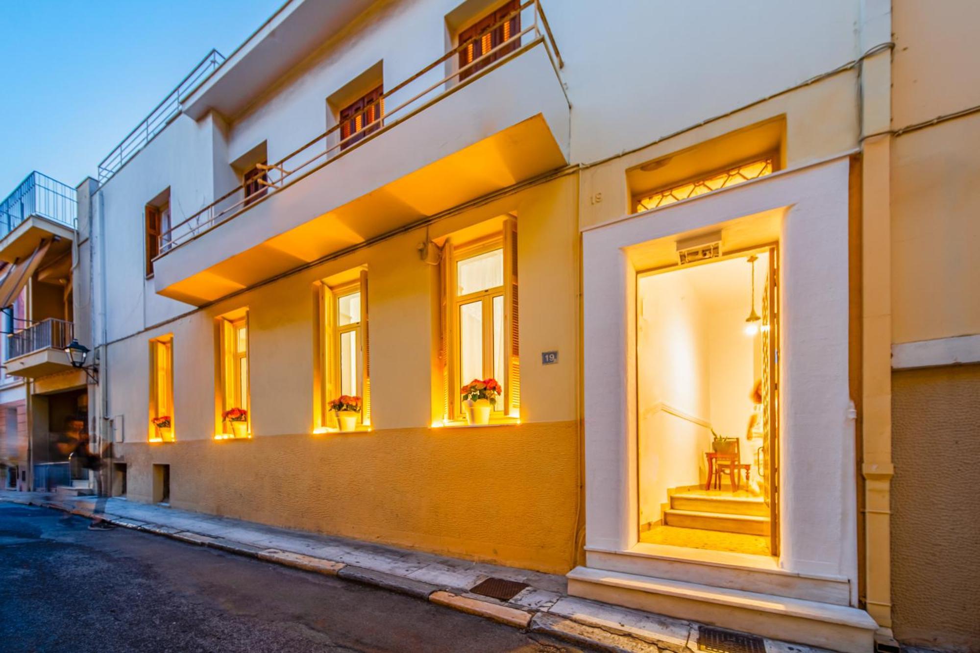 Oikia Tripodon Apartman Athén Kültér fotó